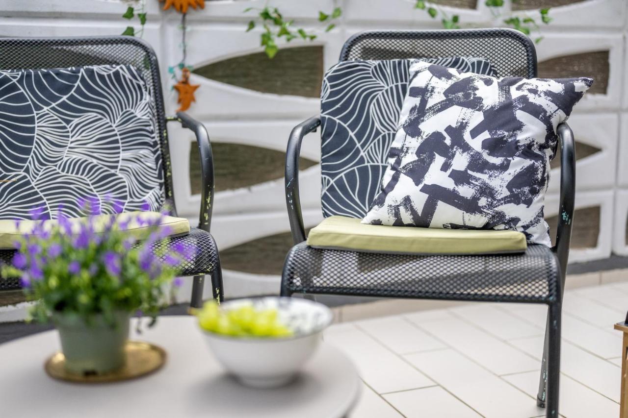 Wohlfuehlwohnung Mit 25 Qm Terrasse, Netflix Кобленц Экстерьер фото